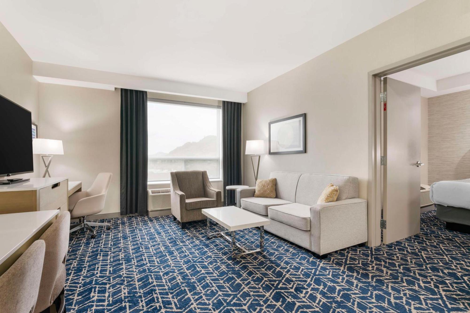 Best Western Premier Route 97 فيرنون المظهر الخارجي الصورة