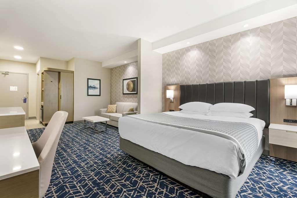 Best Western Premier Route 97 فيرنون الغرفة الصورة
