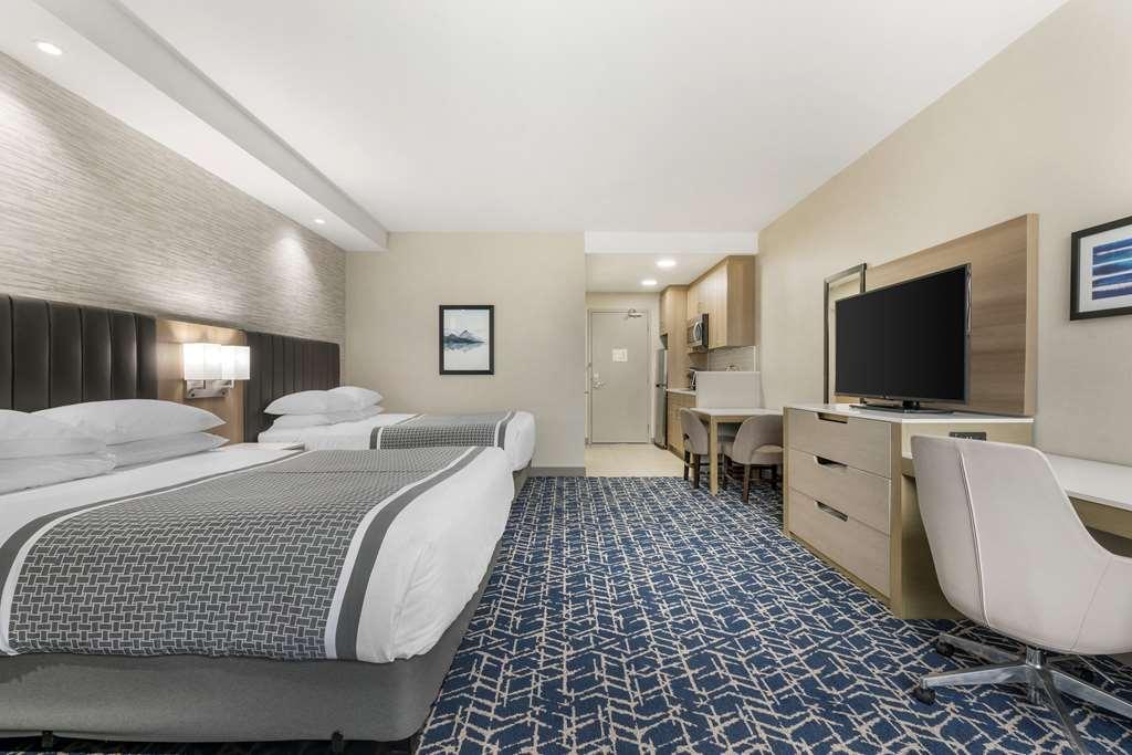 Best Western Premier Route 97 فيرنون الغرفة الصورة
